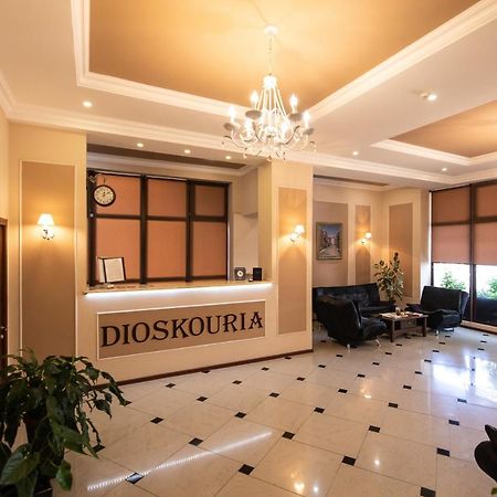 Dioskuria Hotel Sukhumi Esterno foto